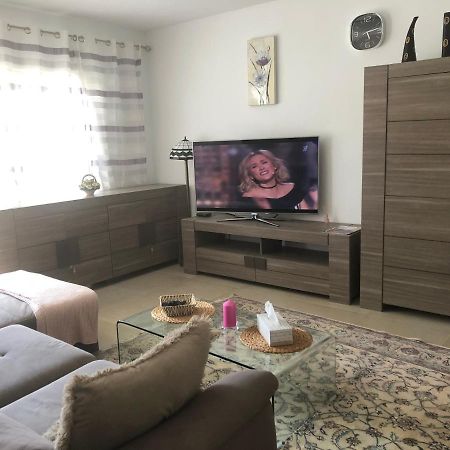 Bouganvilla أذيخي المظهر الخارجي الصورة