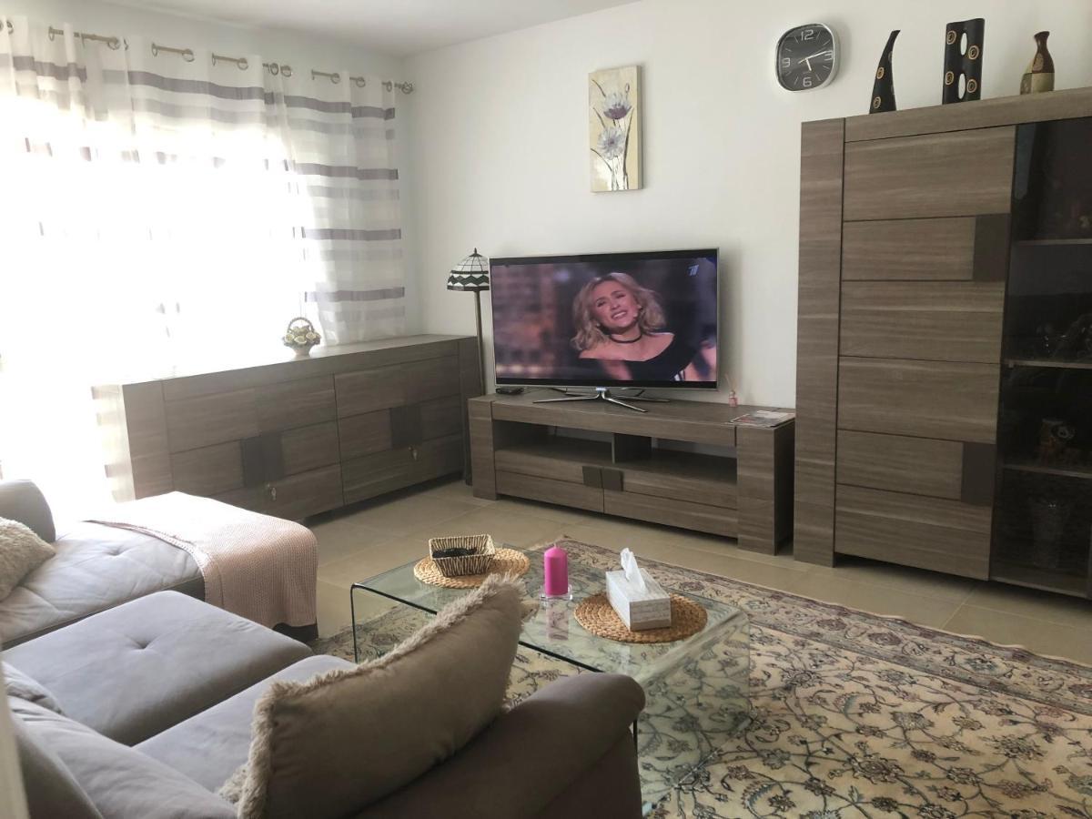 Bouganvilla أذيخي المظهر الخارجي الصورة