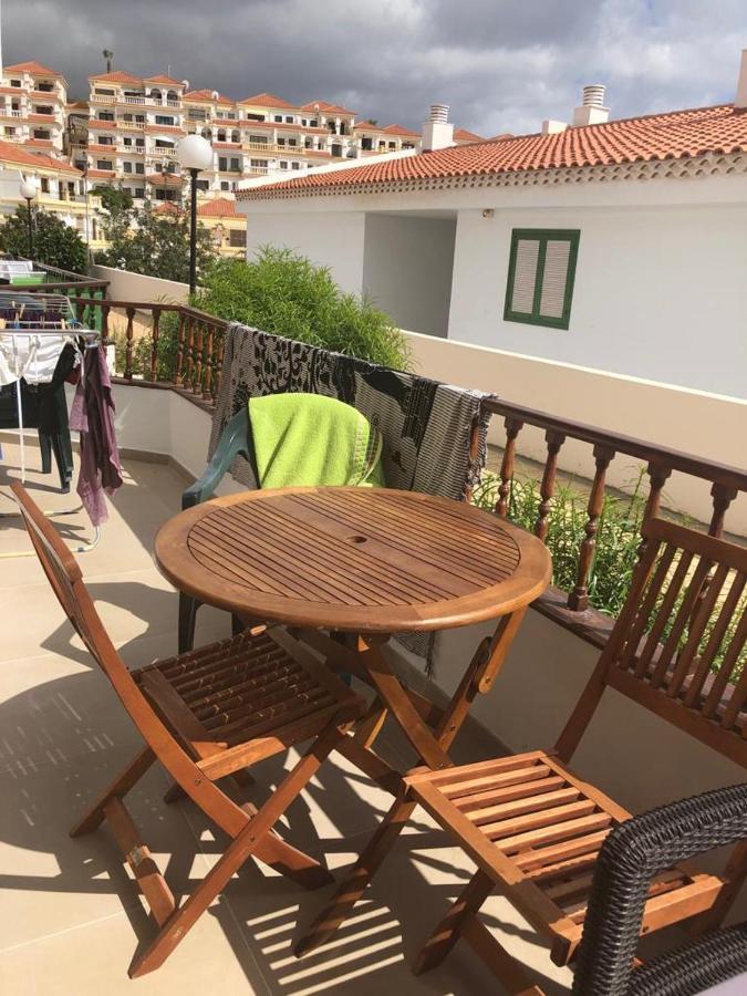 Bouganvilla أذيخي المظهر الخارجي الصورة
